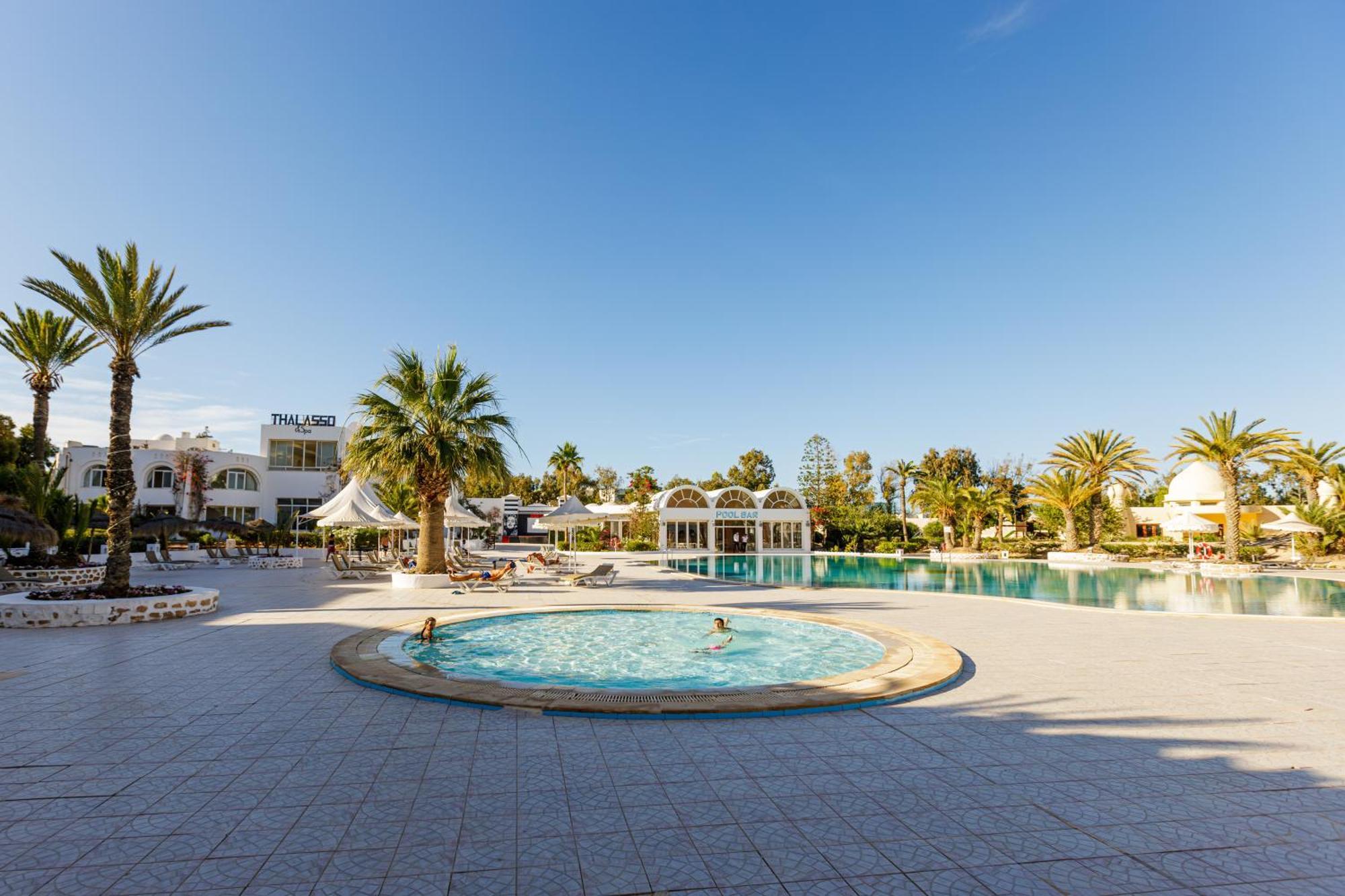 Iris Hotel & Thalasso Mezraia Exterior photo