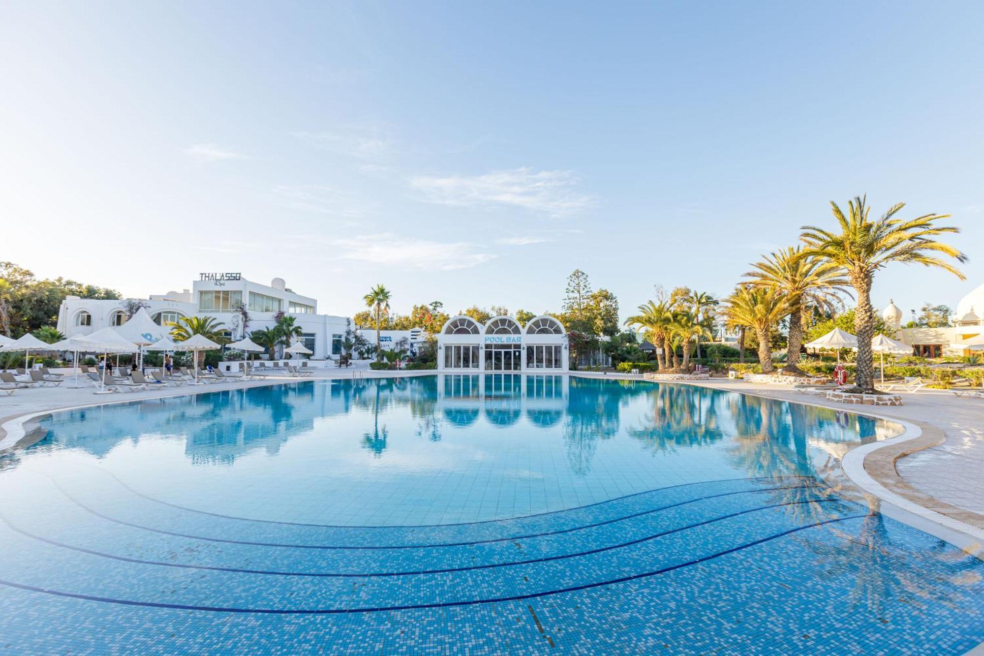 Iris Hotel & Thalasso Mezraia Exterior photo